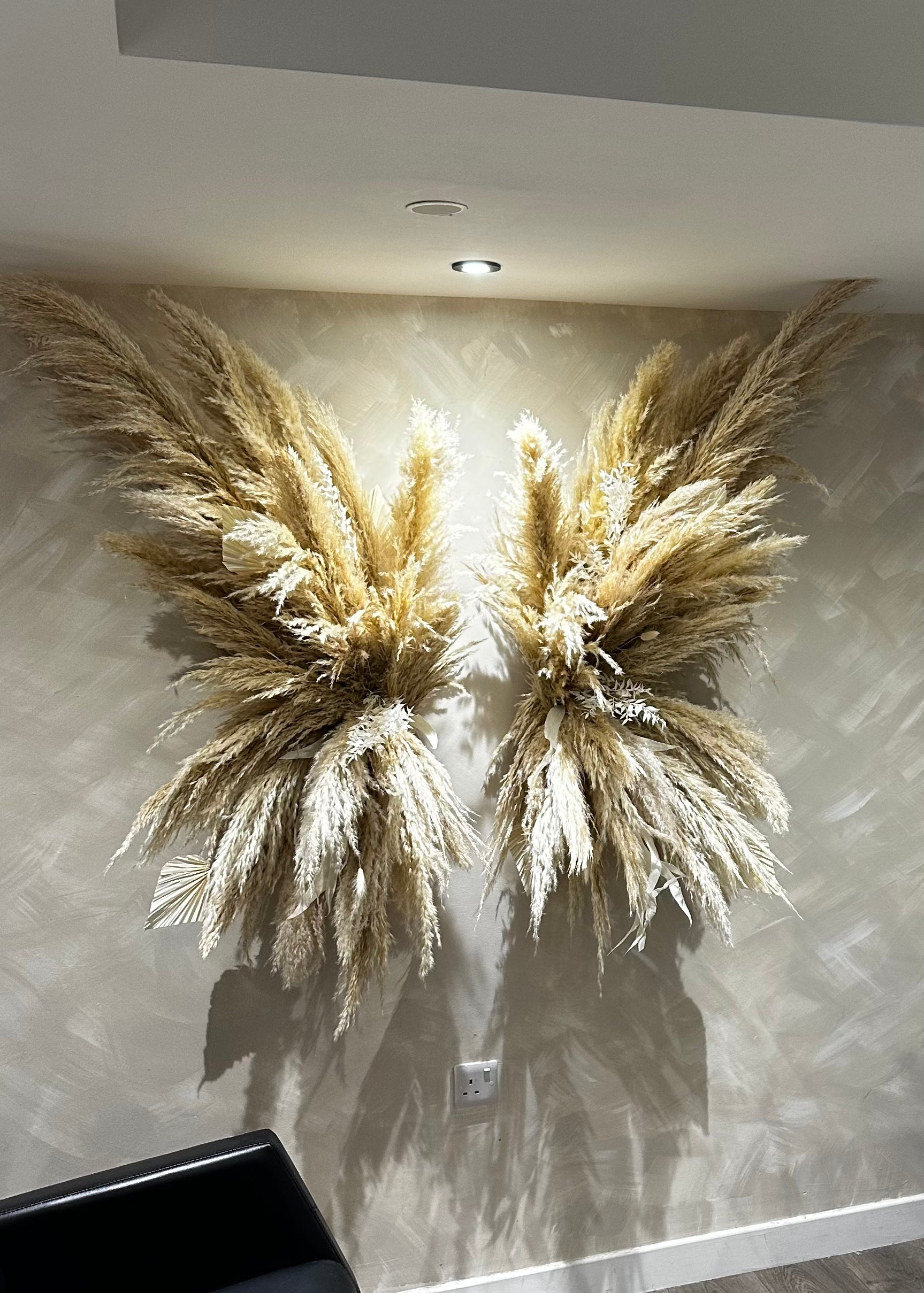 Heavenly Pampas Wings